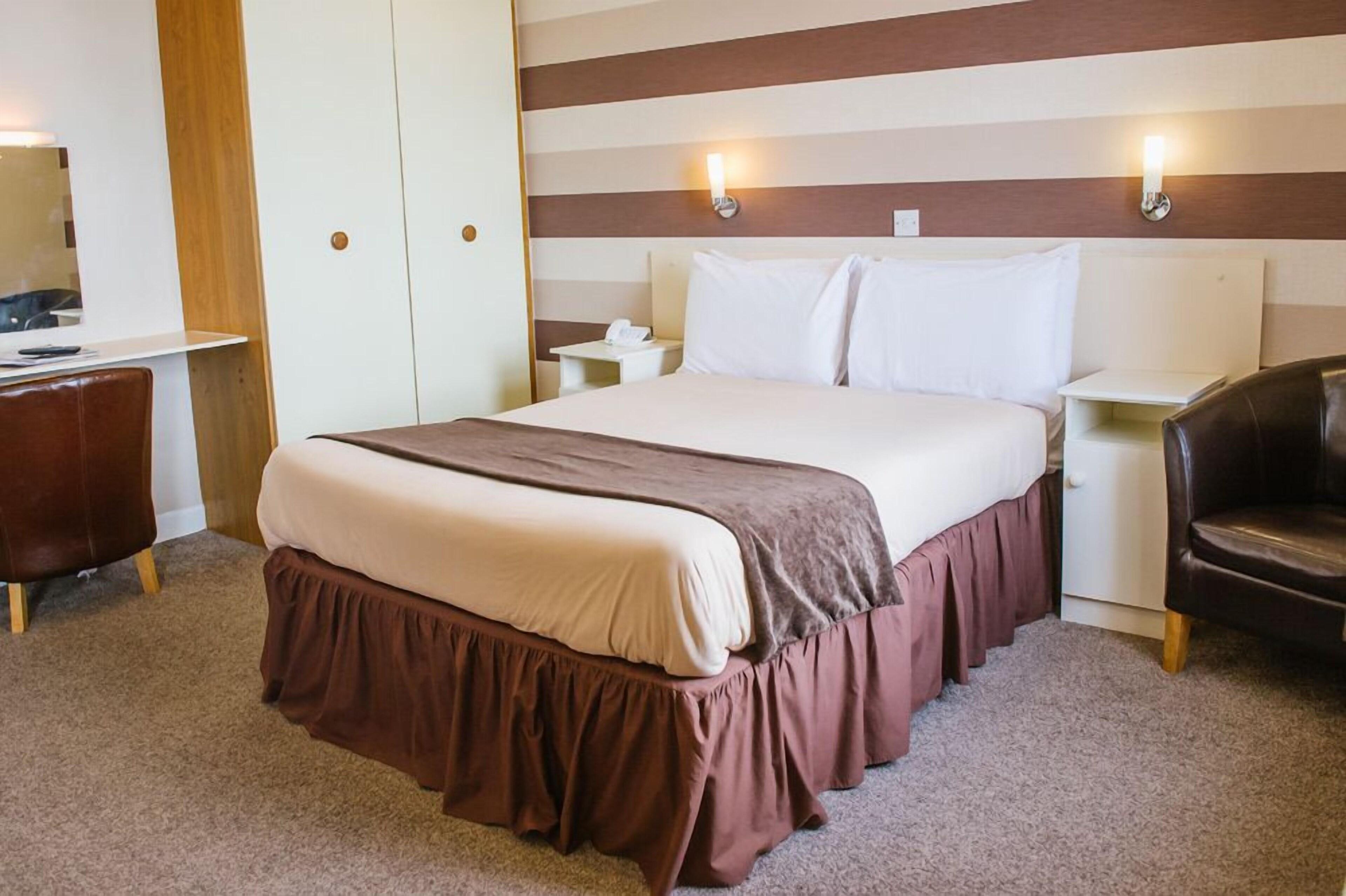Doric Hotel — Photos 2